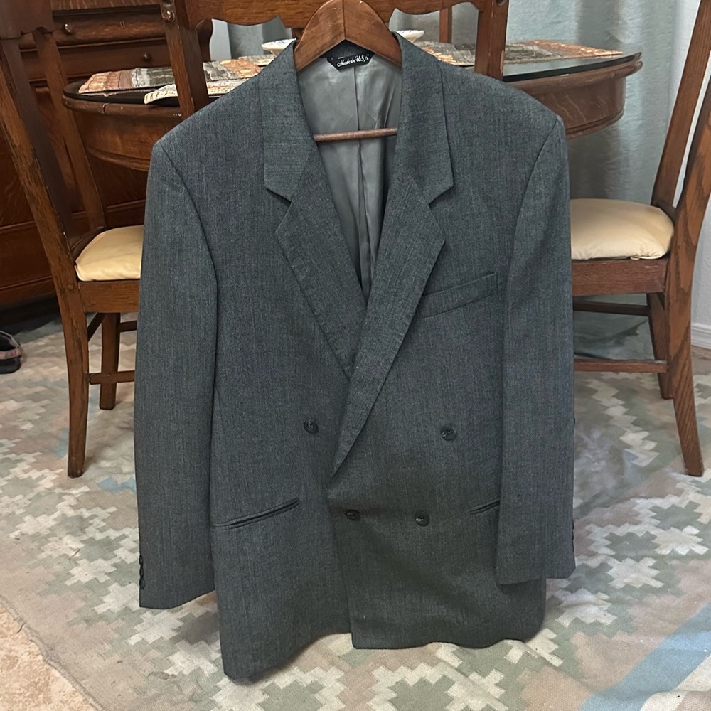 Vintage Levi’s Exact Gray Sport Coat in a size 44R made in the USA.